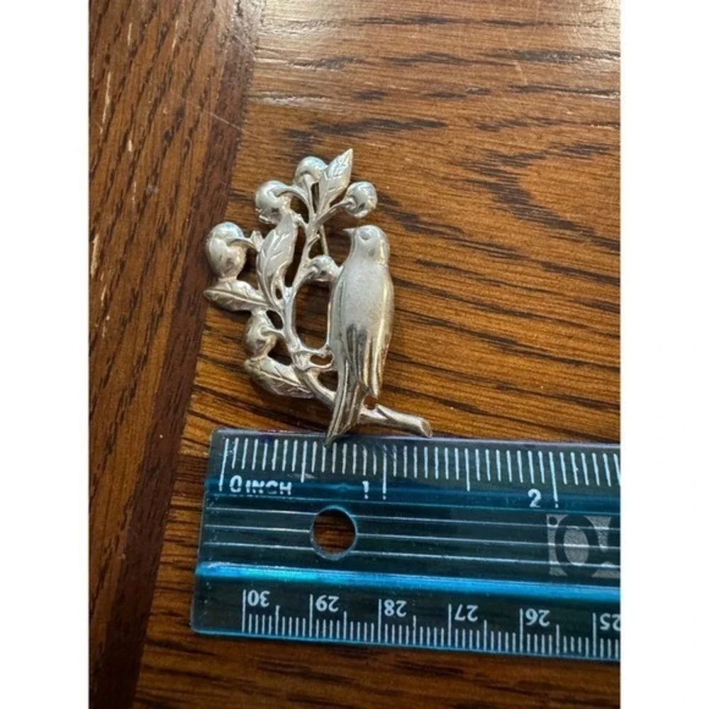 Rare theme Bird & Berries Brooch Mid- Signed‎ Danecraft Sterling Silver vintage